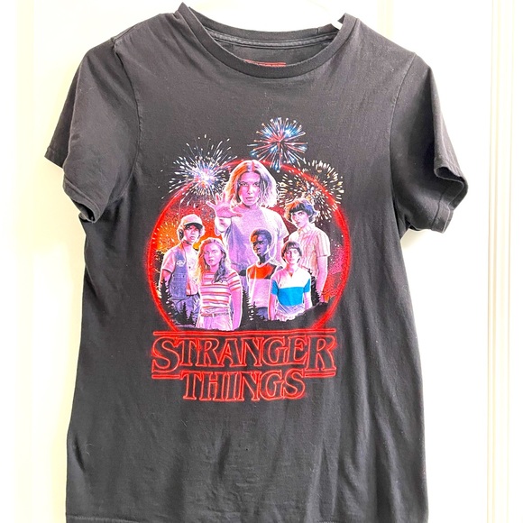 Stranger Things Women’s Tee - Picture 1 of 8